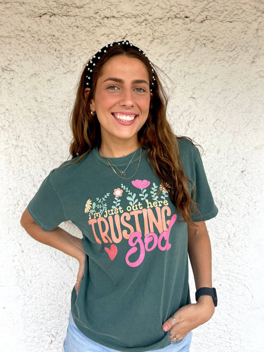 Trusting God Tee